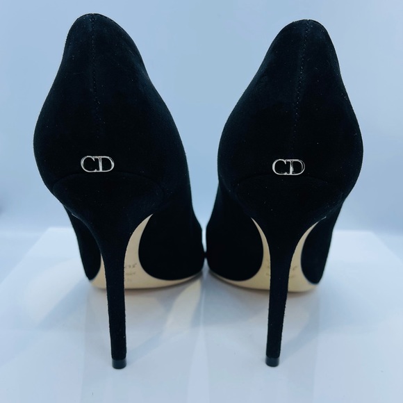 CHRISTIAN DIOR suede Miracle Pump - Picture 4 of 10